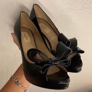 Valentino Garavani Bow Patent Leather D’Orsay Pump